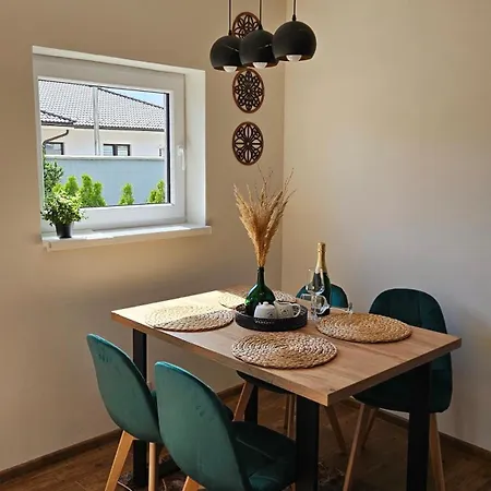 Apartmánový Domček *