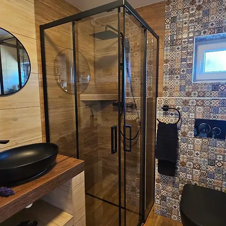 Apartmanovy Domcek 別荘